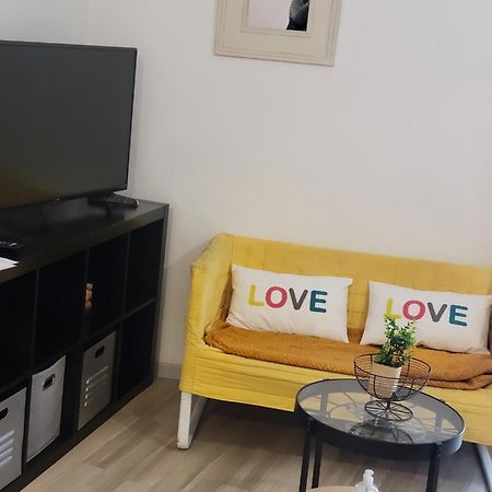 Studio Au Coeur De Viviers Екстериор снимка